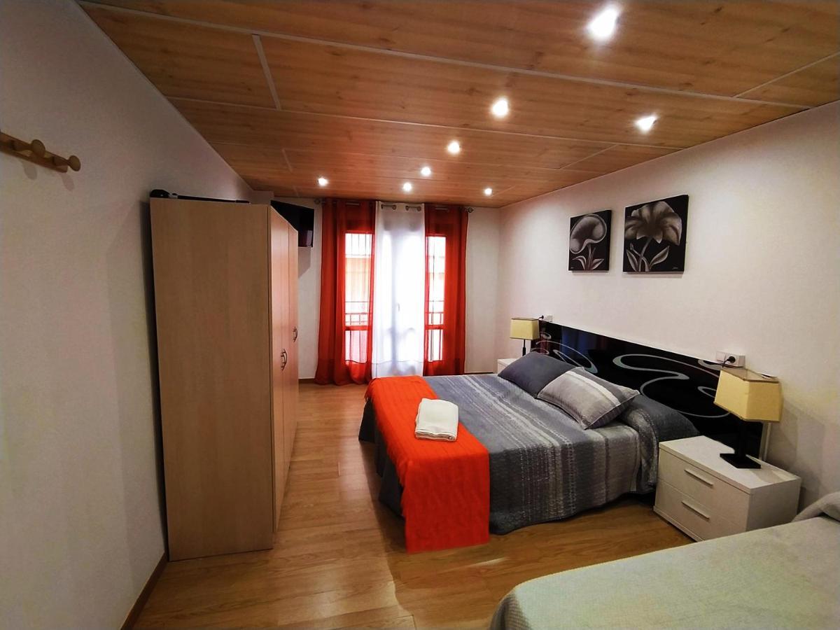 Casa Ramon Y Cajal Альканьис Экстерьер фото